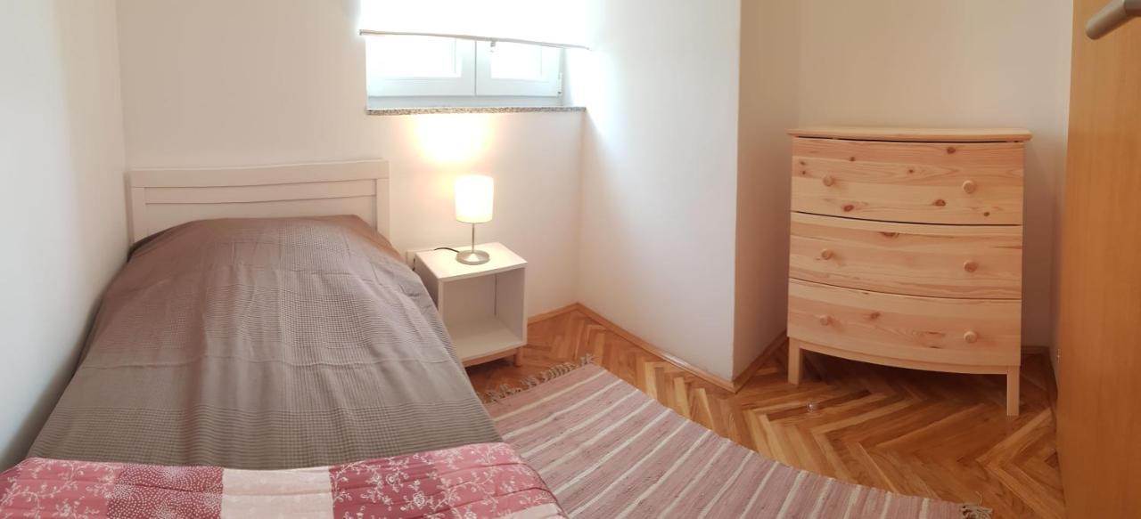 Mitra Apartments Малинска Экстерьер фото