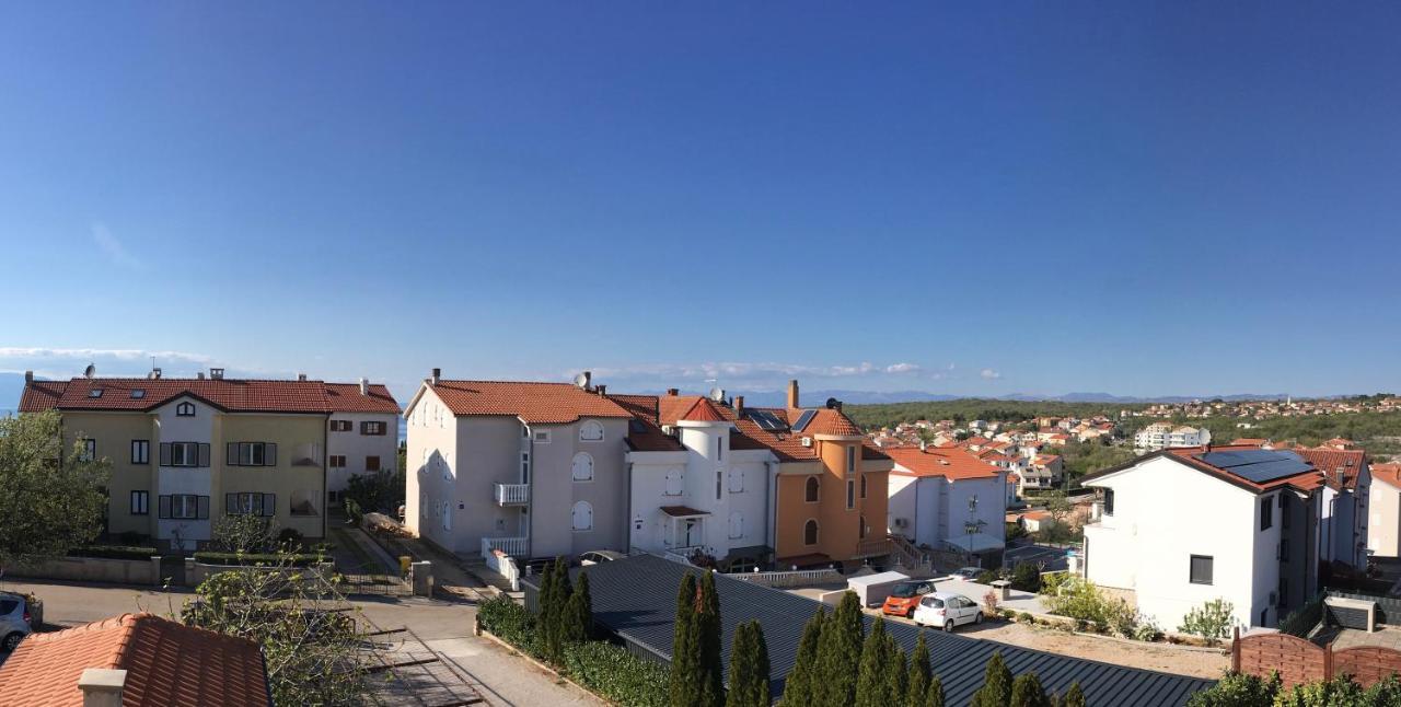 Mitra Apartments Малинска Экстерьер фото